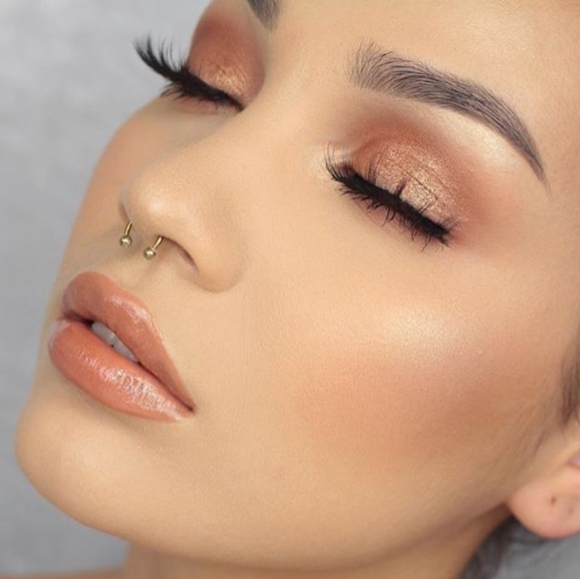 Clinique Chubby Stick Hydrating Tinted Lip Balm Boldest Bronze-Soft Pinky Copper - Picture 11 of 17